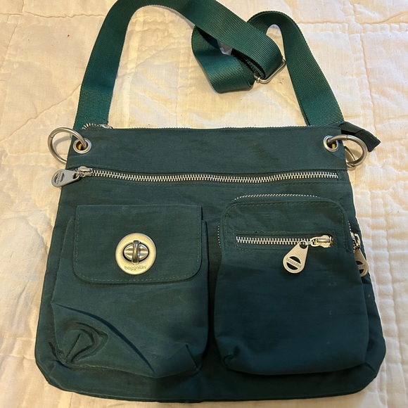 Baggallini Handbags - Dark green Baggallini “Sydney” crossbody
